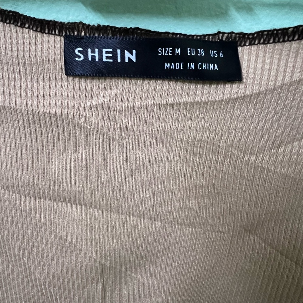 Shein top on SALE ♥️♥️ - Picture 6 of 6